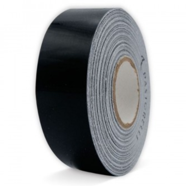 Cinta Pastorelli para Aro Moon